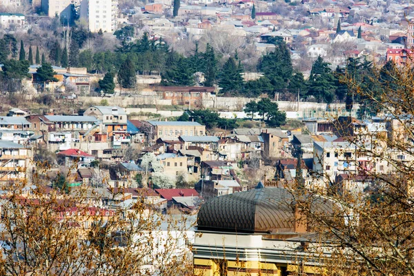 Widok miasta w Tbilisi, stolicy Gruzji — Zdjęcie stockowe