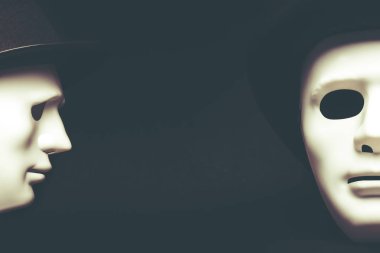 Şapkalı beyaz insan maske