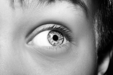 Bir güzel anlayışlı görünüm çocuğun göz. Atış kapatın.