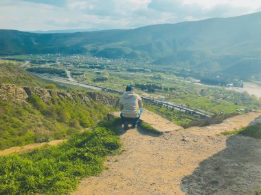 Jvari Manastırı 'ndan Mtskheta Kasabası' na güzel bir manzara.