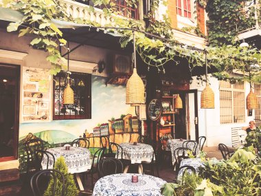 Tiflis, Gürcistan - 10 Temmuz 2018: Restoran dış Tiflis, Gürcistan.