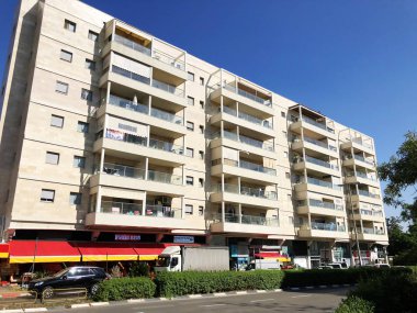 Rishon Le Zion, İsrail - 27 Haziran 2018: Konut bina Rishon Le Zion, İsrail
