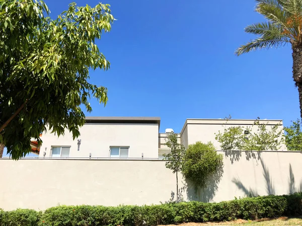 Özel modern ev sokaklarda Rishon Le Zion, İsrail