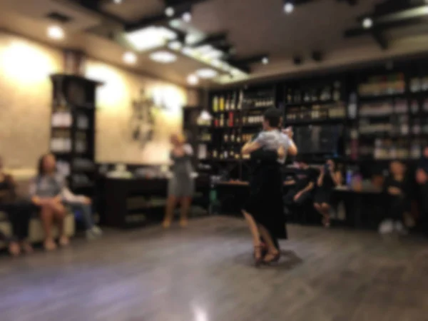 Tango dans çift, bacaklar hareket, anlık görüntü yakın. Blure etkisi — Stok fotoğraf