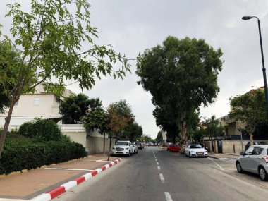 Rishon Le Zion, İsrail - 2 Ağustos 2018: Street Rishon Le Zion, İsrail