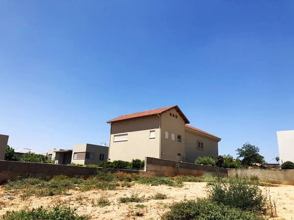 Özel modern ev sokaklarda Rishon Le Zion, İsrail