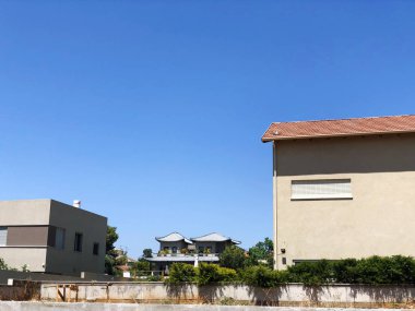 Özel modern ev ve eski Çin kil kiremit ev Rishon Le Zion, İsrail.