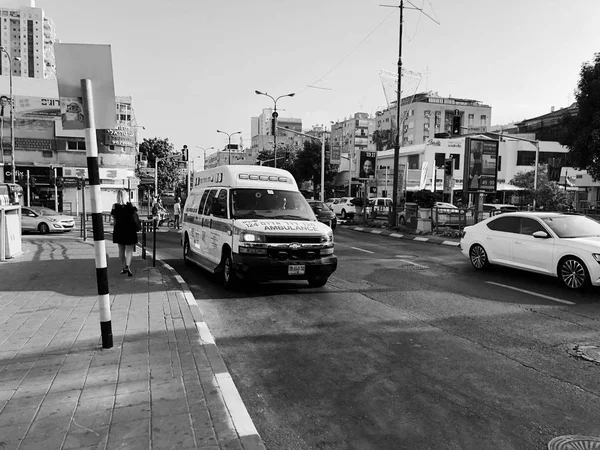 RISHON LE ZION, ISRAEL - 9 de agosto de 2018: La calle en Rishon Le Zion, Israel — Foto de Stock