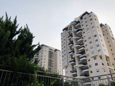 Rishon Le Zion, İsrail - 25 Ağustos 2018: Konut bina Rishon Le Zion, İsrail