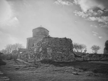 Mtsheta, Gürcistan - 09 Nisan 2018: Panoramik Jvari Manastırı altıncı yüzyılda Gürcü Ortodoks Manastırı yakınındaki Mtsheta Georgia. UNESCO Dünya Mirası sit alanı