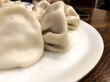 Pişmiş khinkali geleneksel Gürcü yemeği Gürcü khinkali, Gürcü geleneksel mutfağı, yerli khinkali