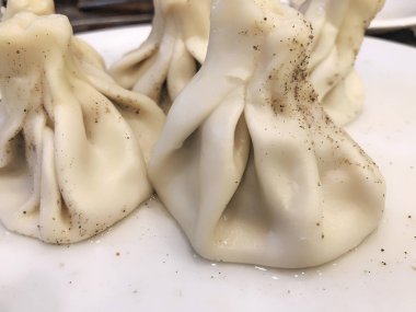 Pişmiş khinkali geleneksel Gürcü yemeği Gürcü khinkali, Gürcü geleneksel mutfağı, yerli khinkali
