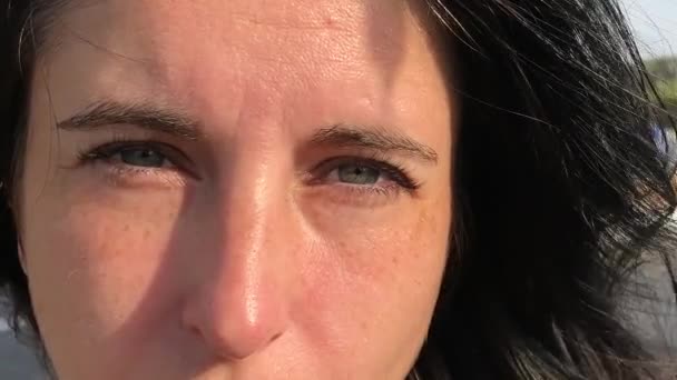 Primer Plano Los Ojos Mujer — Vídeo de stock