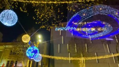 Tiflis Yeni Yıl İçin Aydınlandı