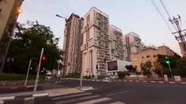 RISHON LEZION, İSRAel 8 Eylül 2020: akşam Givati Caddesi