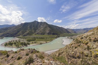 Altai Dağları. Katun Nehri.