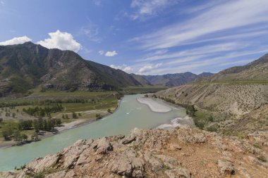 Altai Dağları. Katun Nehri.