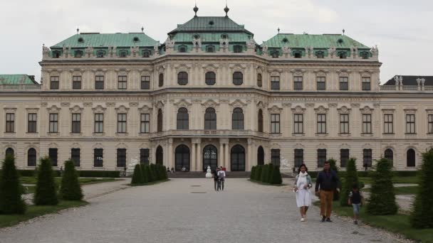 Great Belvedere Palace Vienna Austria — стоковое видео