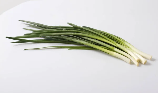 Verduras Verdes Cebollas Perejil Apio Sobre Una Tabla Madera —  Fotos de Stock