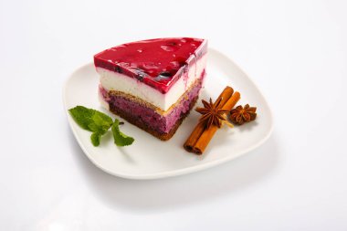 Beyaz arka plan üzerinde tatlı yakın çekim.