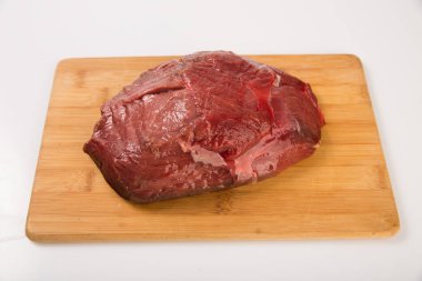 Geyik eti ızgara küçük parçalar olduğunu.