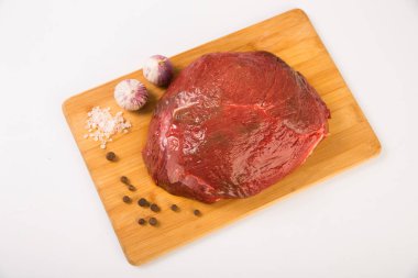 Geyik eti ızgara küçük parçalar olduğunu.