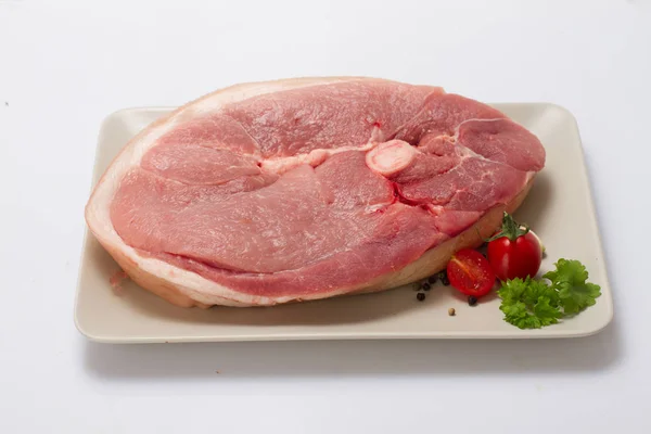 Rohes Fleisch Mit Frischem Gemüse — Stockfoto