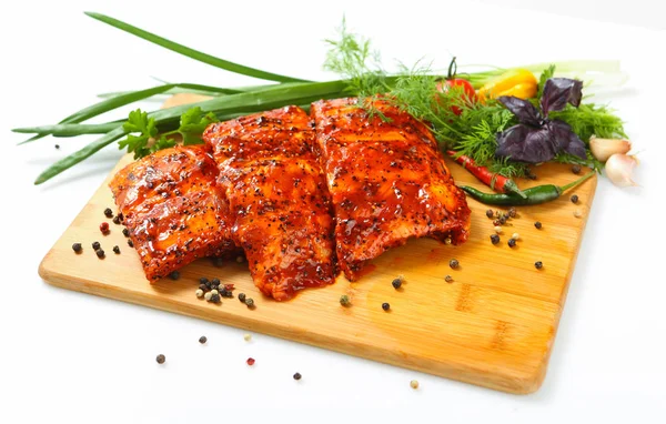 Carne Cruda Con Verduras Frescas — Foto de Stock