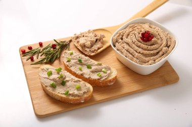 Taze ezme, soğan ekmek vb.