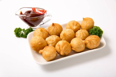 Üzerine kızarmış et köfte .