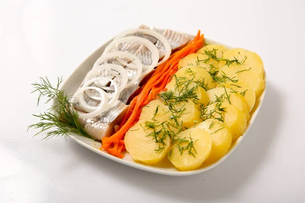 Aringa Patate Con Salsa Cipolle Piatto — Foto Stock