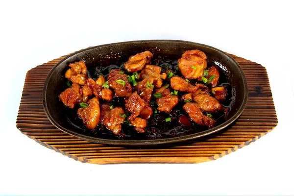 Meat Baked Cast Iron Pan Chinese Cuisine Wooden Board Light — Stock Photo, Image