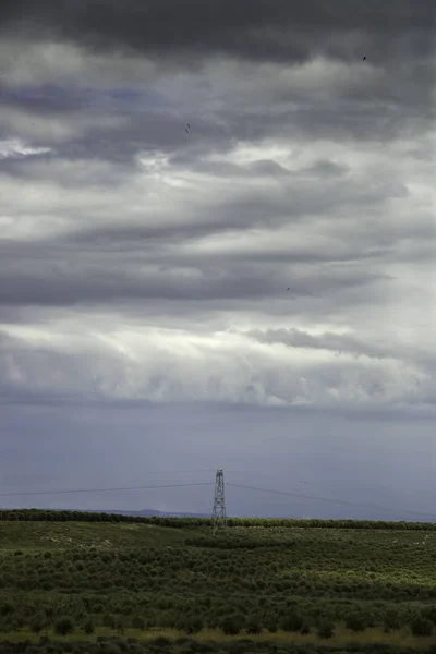 电气塔的景观 电力运输的细节 — 图库照片