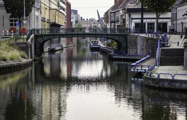 Canal Antiguo Ciudad Gante Detalle Del Turismo Europa — Foto de Stock