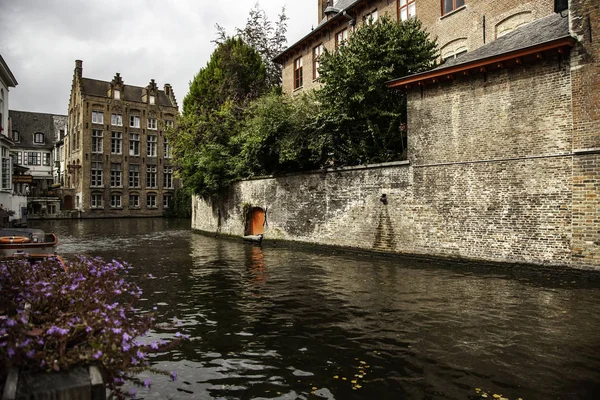 Saluran Abad Pertengahan Bruges Detail Pariwisata Kota Belgia — Stok Foto