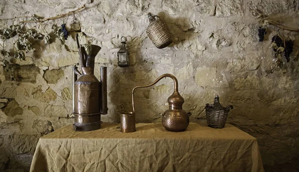 Calme Ancien Bronze Détail Ancien Outil Distillation Alcool — Photo
