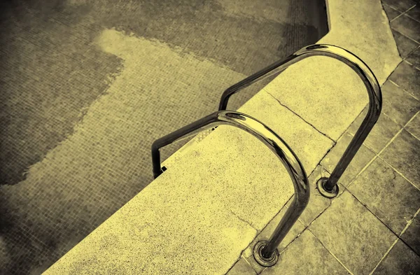 Escalera Piscina Detalle Divertido Verano —  Fotos de Stock