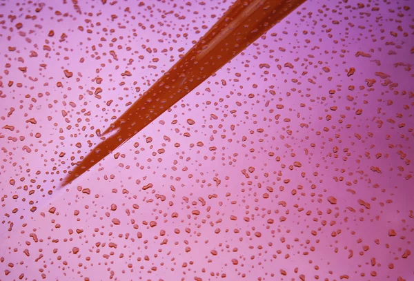 Las Gotas Agua Sobre Metal Rojo Detalle Lluvia Frío Invierno —  Fotos de Stock