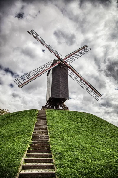 Vecchio mulino a Bruges — Foto Stock