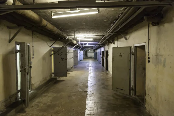 Oude gevangenis met cellen — Stockfoto