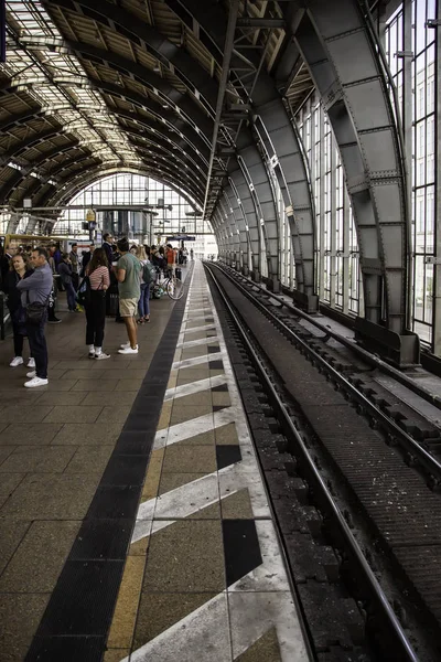 Dworzec kolejowy w Berlinie — Zdjęcie stockowe