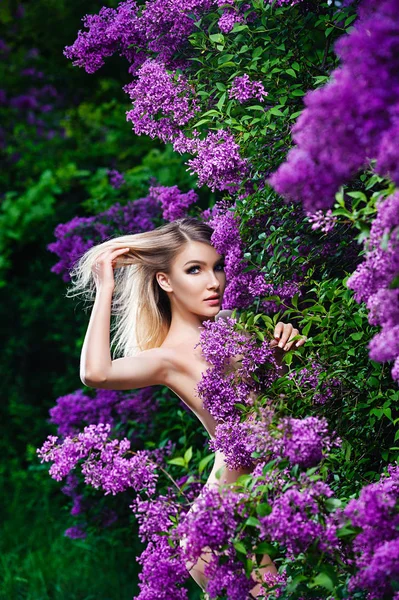 Naked Blonde Lilac Bushes — Stock Photo, Image