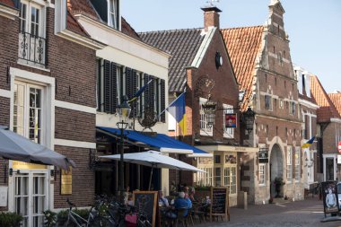 Ootmarsum, Hollanda - 31 Temmuz 2018: Ootmarsum bir Hollandalı Overijssel Eyaleti merkezidir. Dinkelland Belediyesi bir parçasıdır.