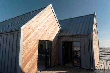 Sankt Peter-Ording sahilinde karakteristik Stilt House