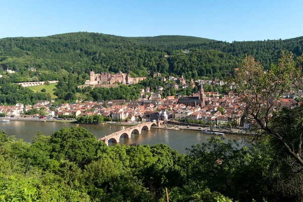 Widok na miasto Heidelberg w Niemczech — Zdjęcie stockowe