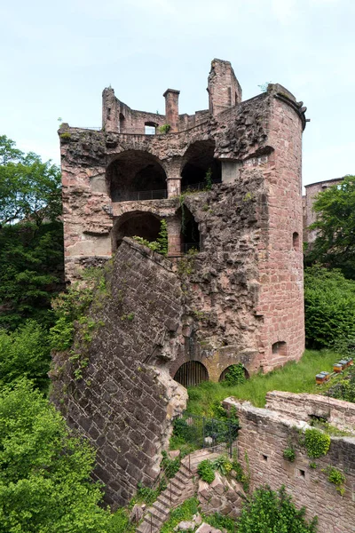 Heidelberg, Německo-Červen 01, 2019: hrad Heidelberg je zřícenina — Stock fotografie