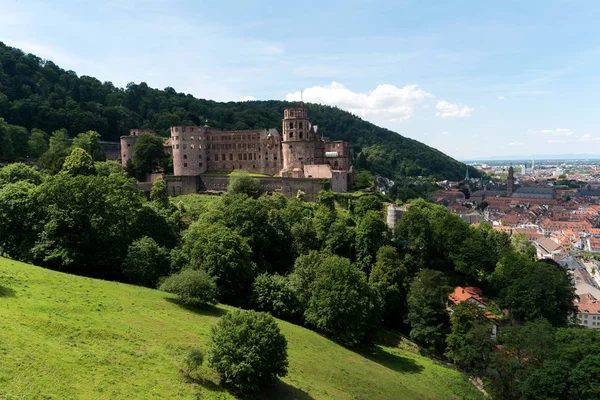 Heidelberg, Tyskland-01 juni 2019: Heidelberg slott är en ruin — Stockfoto