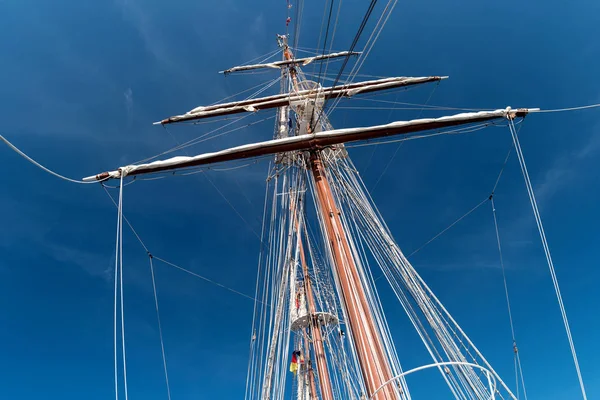 Detalhe a bordo de um navio de treinamento à vela — Fotografia de Stock