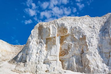 Mogritsa köyündeki Kretase Dağları.