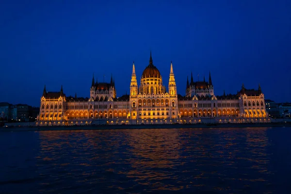 Das Ungarische Parlament Der Nacht Blick Von Der Donau — Stockfoto